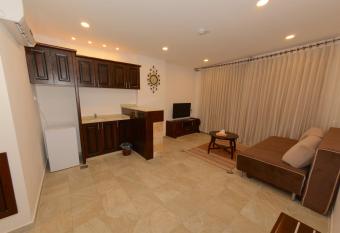 Royal Suites has rooms with a private hot tub