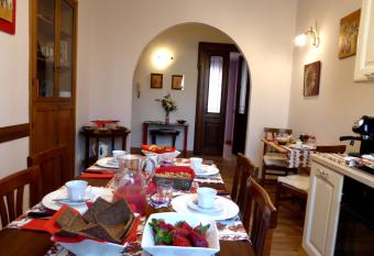 Da Nonna Vera has Balcony rooms