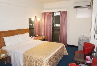 Chian Huei Business Hotel has Balcony rooms