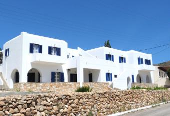 Ioli Apartments allows 18 year olds to book a room