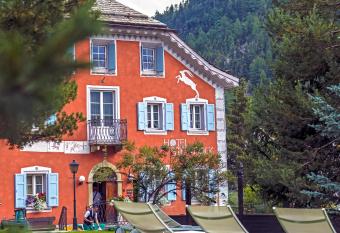 Hotel Steinbock Pontresina has Balcony rooms