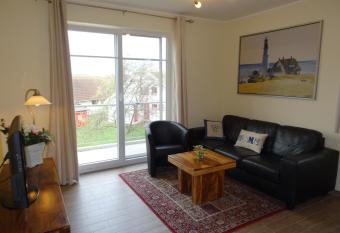 Villa Rerik has Balcony rooms