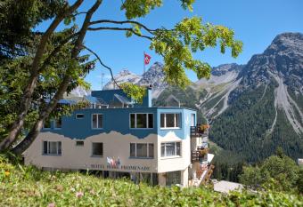 Hotel Hohe Promenade allows 18 year olds to book a room