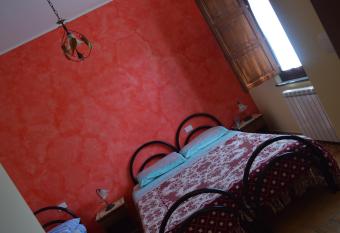 Agriturismo E Turre has Smoking rooms