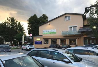 Gasthof-Pension Lindenhof has Balcony rooms