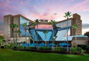 DoubleTree by Hilton Orlando Airport has Balcony rooms