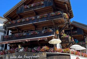 H  tel Chalet Saint-Georges allows 18 year olds to book a room