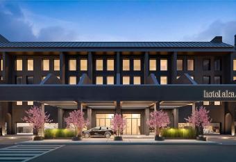 Hotel Aka Alexandria has Balcony rooms