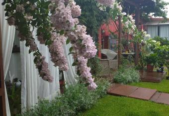 Pousada Charme e Estilo has Balcony rooms