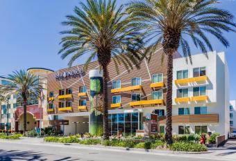 Hotel Indigo Anaheim By IHG allows 18 year olds to book a room