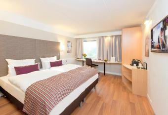 Good Morning+ H  gersten allows 18 year olds to book a room