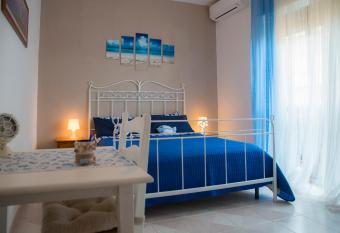 B&B Calypso has Balcony rooms