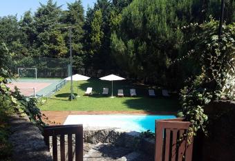 Baiona Guesthouse has Balcony rooms