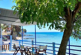 Manolis Studios Thassos has Balcony rooms