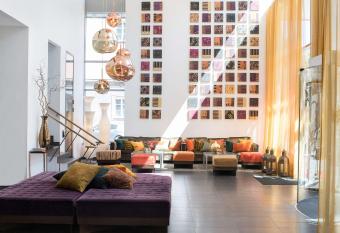 Best Western Plus Time Hotel has Balcony rooms