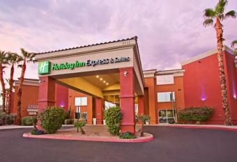 Home2 Suites by Hilton Scottsdale Old Town has Balcony rooms