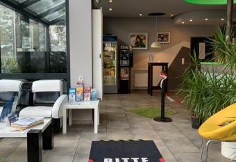 Landmark B&B am Kracauerplatz has Balcony rooms