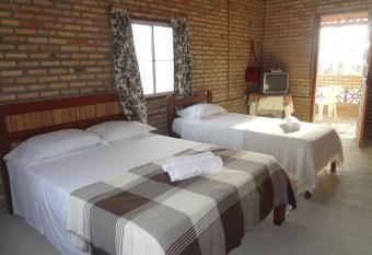 Pousada Sol e Mar has Balcony rooms