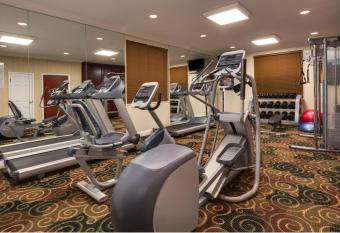 Holiday Inn Express Harvey-Marrero By IHG allows 18 year olds to book a room