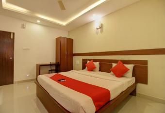 OYO Flagship 4594 Apartment Krish Inn allows 18 year olds to book a room