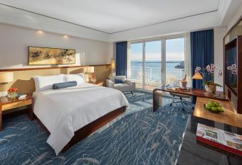 Mandarin Oriental, Miami has Balcony rooms