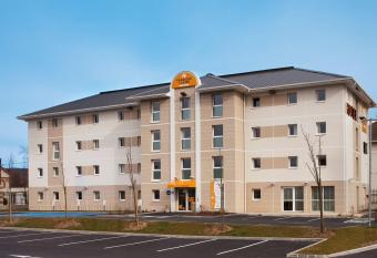 Premi  re Classe Epernay allows 18 year olds to book a room