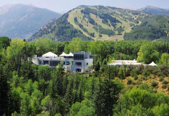 Aspen Meadows Resort has Balcony rooms