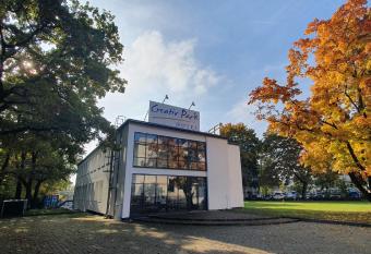 Creativ Park Hotel allows 18 year olds to book a room