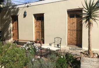 ArtKaroo Stay has Balcony rooms