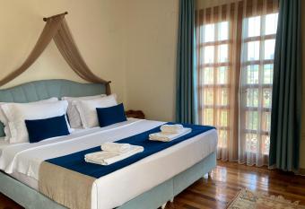 Portofino Boutique Hotel has Balcony rooms