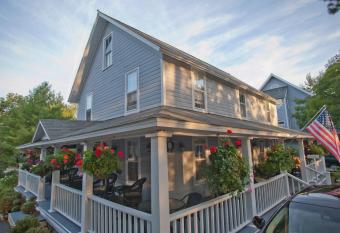 Sylvan Inn Bed & Breakfast allows 18 year olds to book a room