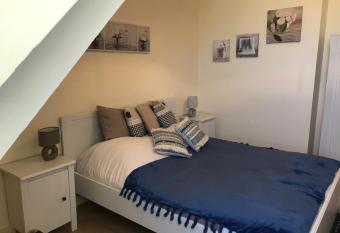 La Villa Port Winston - Face Mer B&B has Balcony rooms