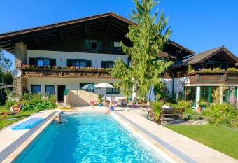 Haus am Moos has Balcony rooms