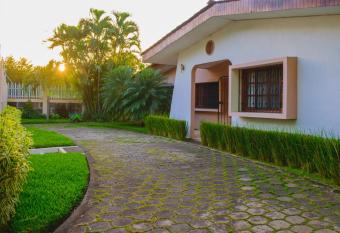 Hotel Fontana has Balcony rooms