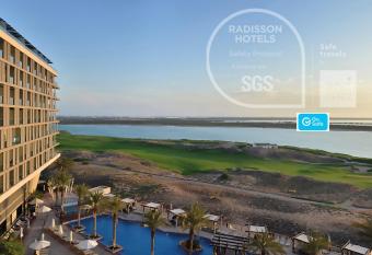 Radisson Blu Hotel, Abu Dhabi Yas Island has Balcony rooms