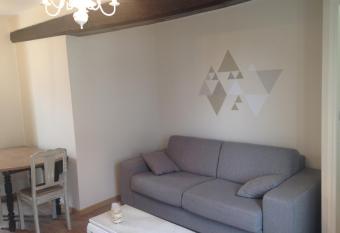 Kasaloc has Balcony rooms