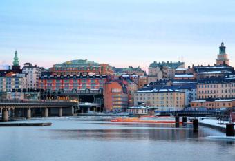 Hilton Stockholm Slussen Hotel allows 18 year olds to book a room