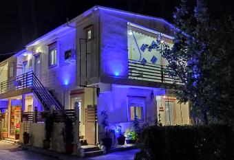 Kostas Apartments has Balcony rooms