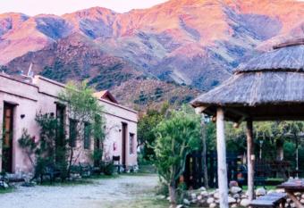 Los Remolinos allows 18 year olds to book a room