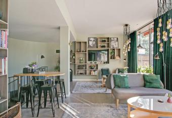 First Hotel Brommaplan allows 18 year olds to book a room