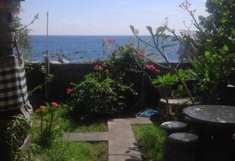 Sudi Homestay has Balcony rooms