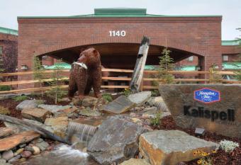 Hampton Inn Kalispell allows 18 year olds to book a room