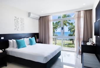 Tanoa International Dateline Hotel has Balcony rooms