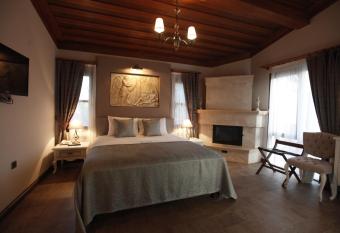 Livia Hotel Ephesus - Adults Only allows 18 year olds to book a room