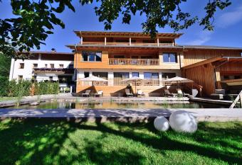 Antonius Natur Apartment - kinderfreie Unterkunft has Balcony rooms
