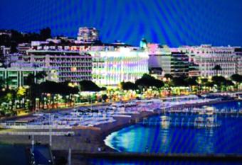 Appartement 2 Pi  ces Cannes Rue Hoche allows 18 year olds to book a room