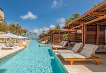 Hyatt Regency Aruba Resort & Casino has Balcony rooms