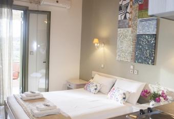 Nontas Homes has Balcony rooms