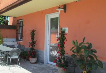 B&B Agor   Sarzana has Balcony rooms
