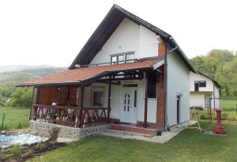 Villa MIR has Balcony rooms